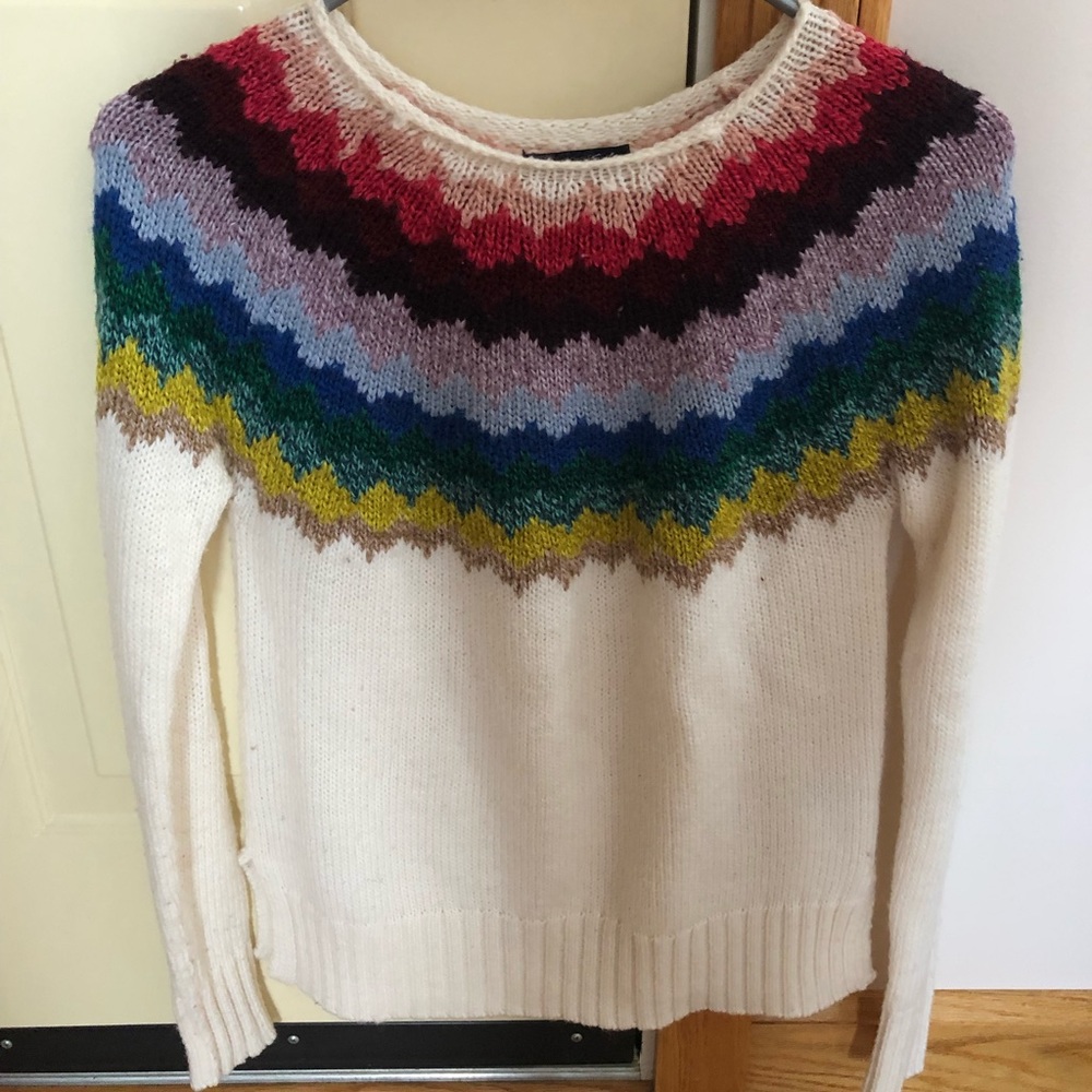 American Eagle Sweater